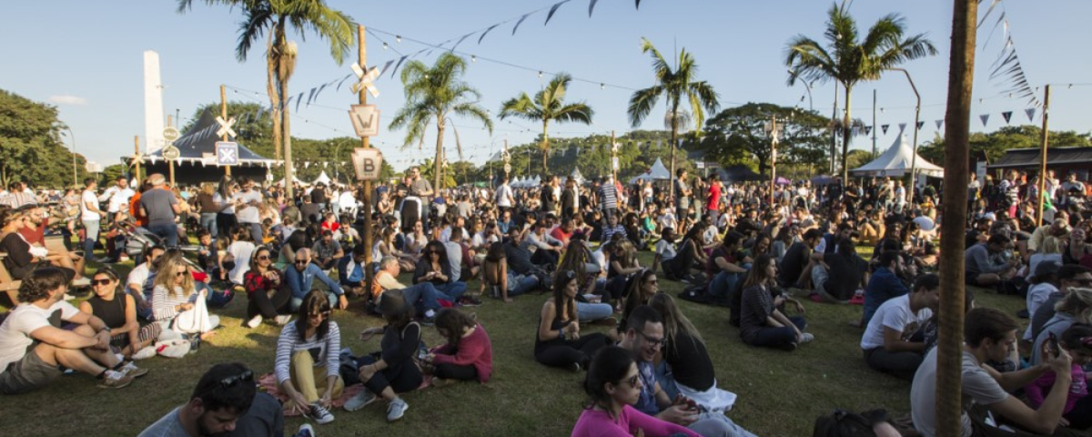 Imagem do festival Smorgasburg, que estará presente no mês de julho no Ibirapuera. 
