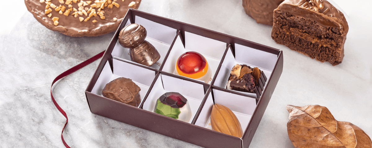 Embalagem de chocolates da Renata Arassiro Chocolates