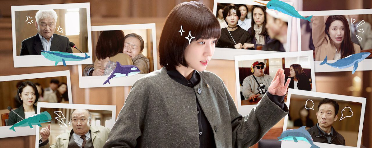 Card do filme "Uma Advogada Extraordinária", com uma mulher coreana de pele clara, blazer cinza escuro e cabelo curto de perfil.