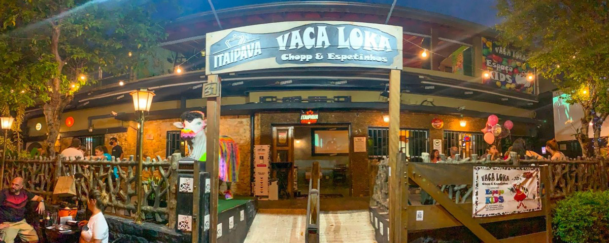 Fachada do Vaca Loka, um dos lugares que servem rodízio de espeto em São Paulo.