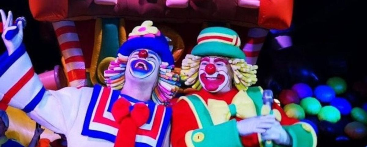 Os palhaços mais famosos do Brasil, Patati e Patata, também marcam presença no Dia do Circo, com o espetáculo: Vem Sonhar!  