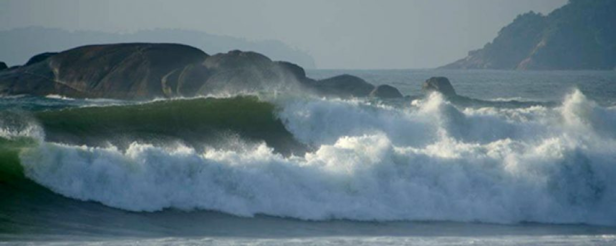 A Praia de Itamambuca tem grandes ondas que são ideais para os amantes do surf em SP! 
