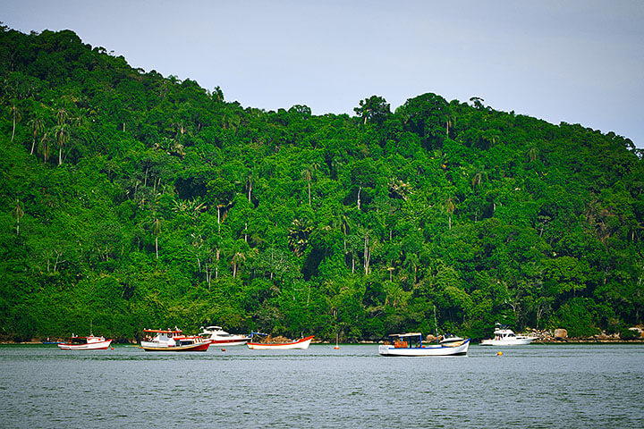 Estâncias Hidrominerais de São Paulo Fonte de água termal representando as Estâncias Hidrominerais de São Paulo