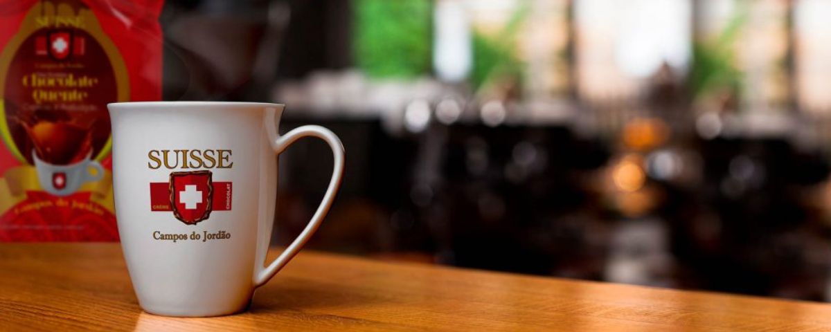 Caneca de chocolate quente da Suisse Chocolat. 