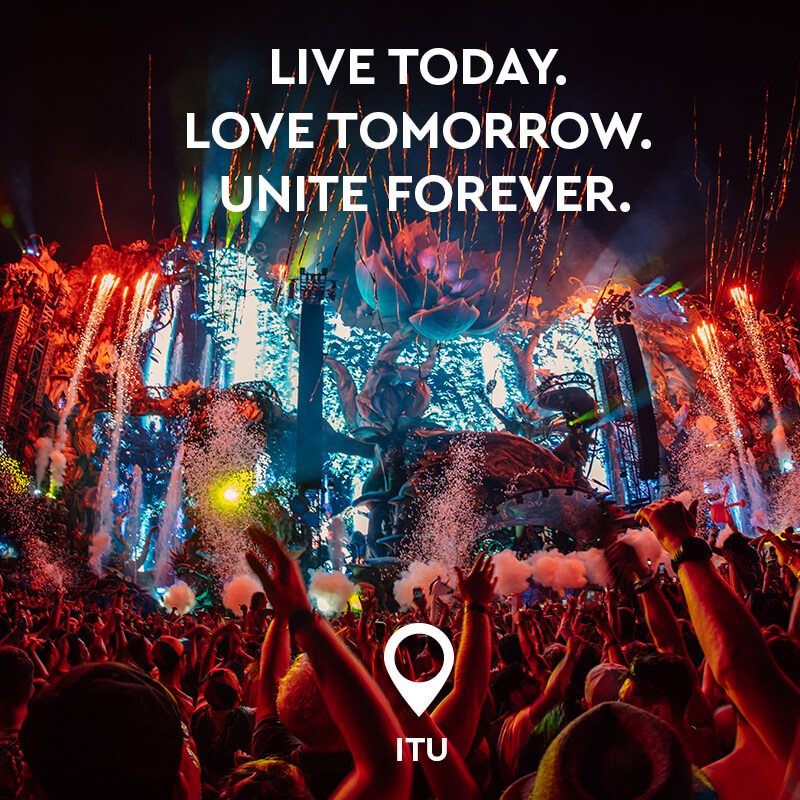 Banner Visite São Paulo Stopover Tomorrowland Brasil 2025 convida fãs a prolongar a viagem e descobrir os destinos paulistas após o festival de música eletrônica em Itu, SP.