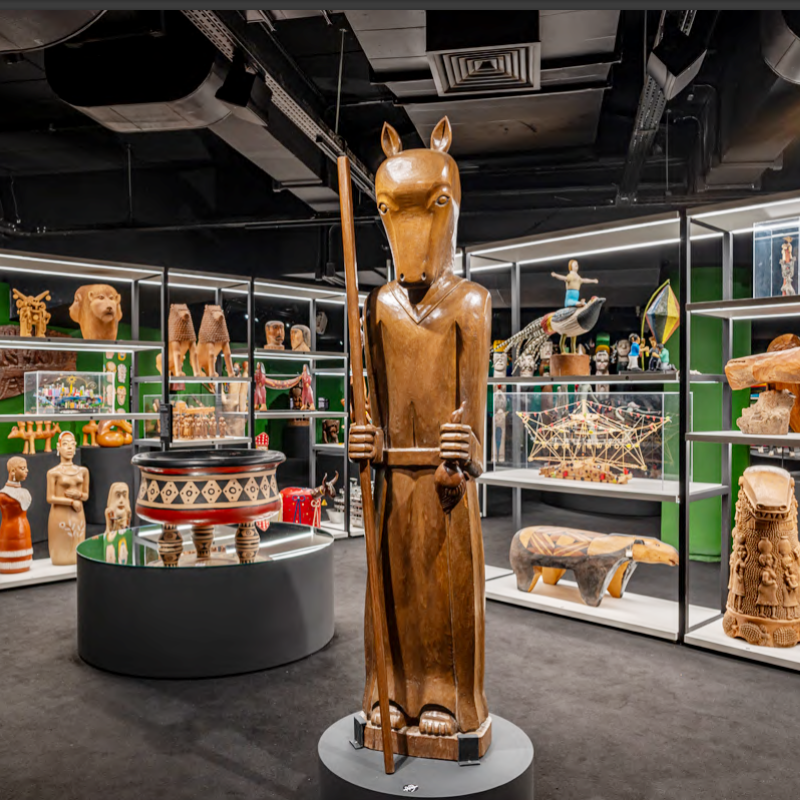 Peças e Exposições em novembro